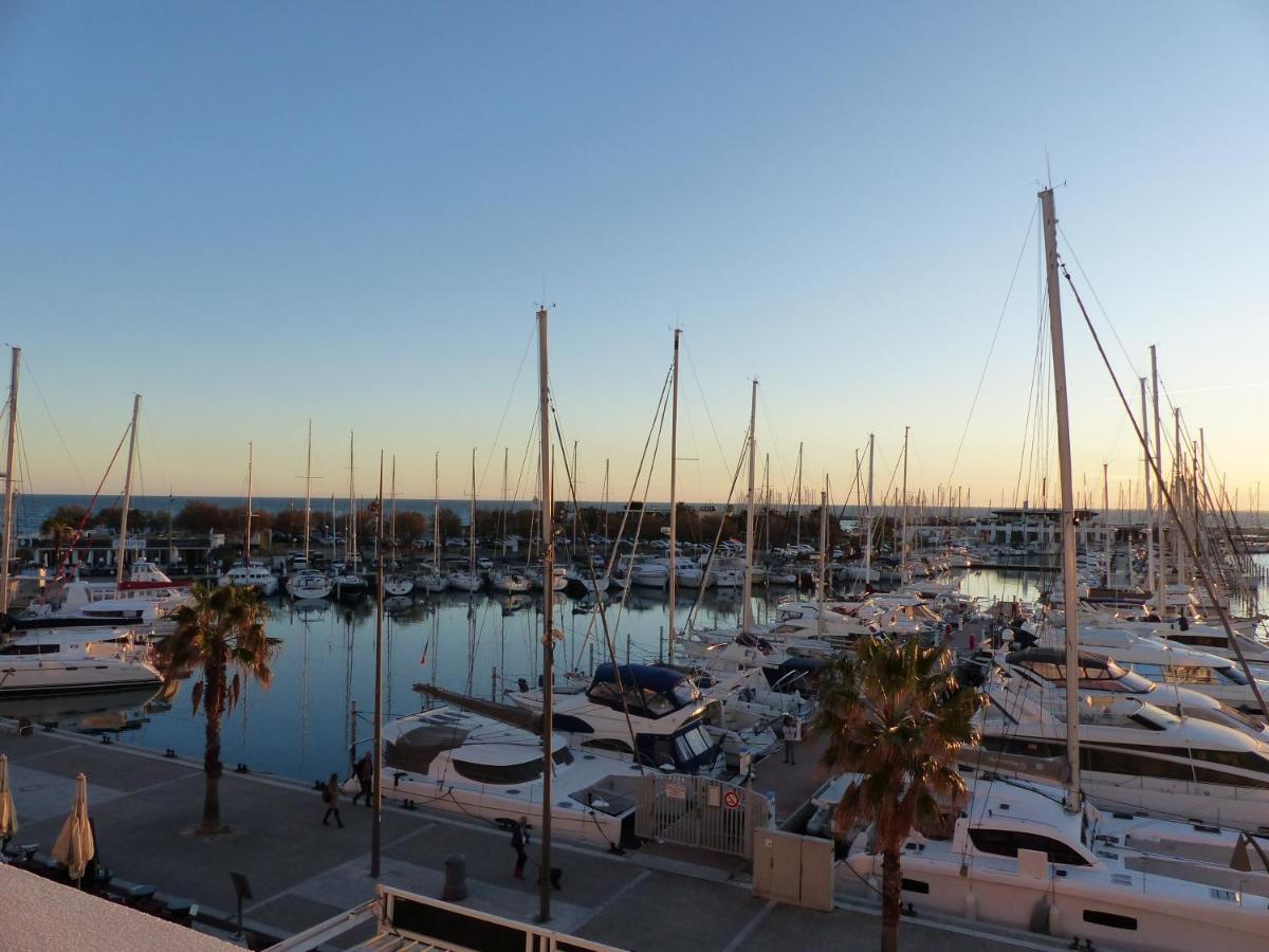 Classe 3 Etoiles - Magnifique Vue Sur Le Port - Wifi Et Clim La Grande Motte Luaran gambar