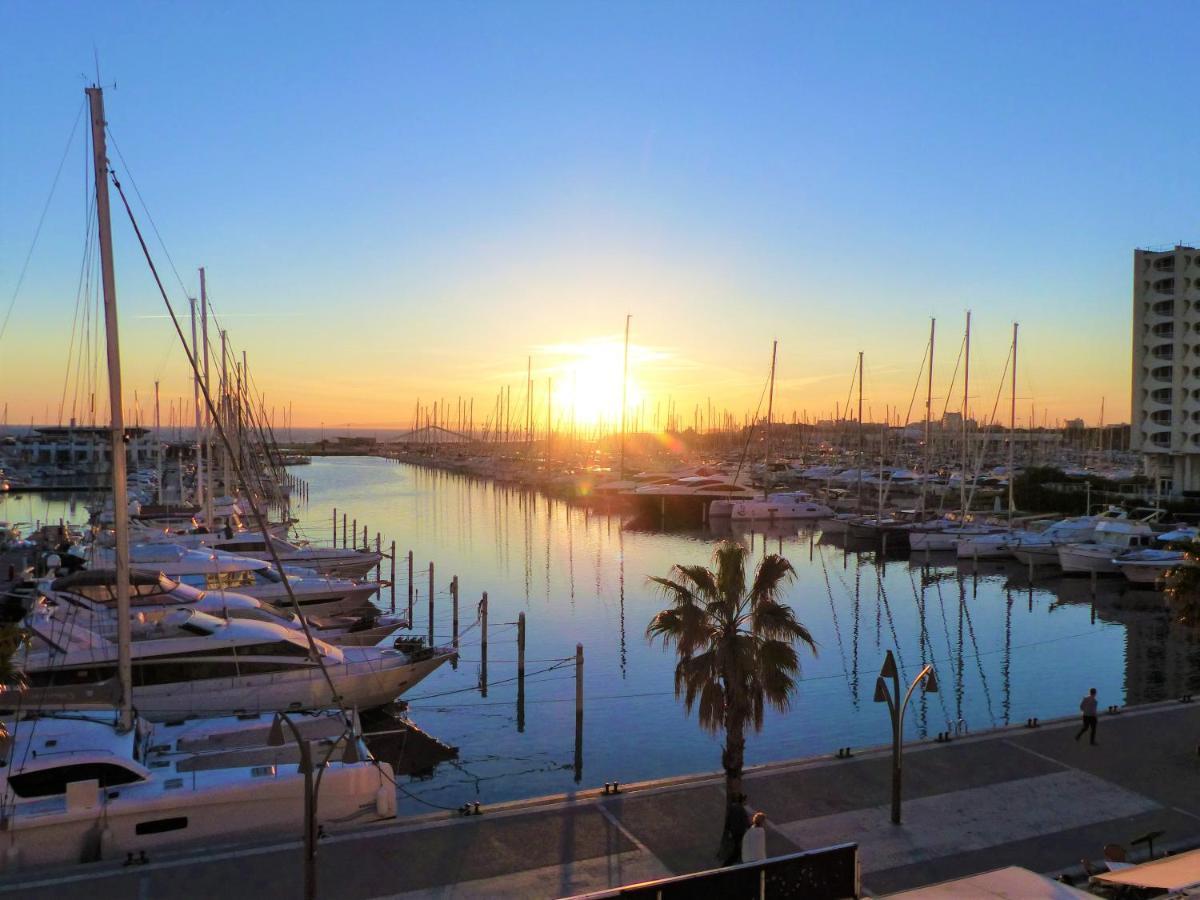 Classe 3 Etoiles - Magnifique Vue Sur Le Port - Wifi Et Clim La Grande Motte Luaran gambar