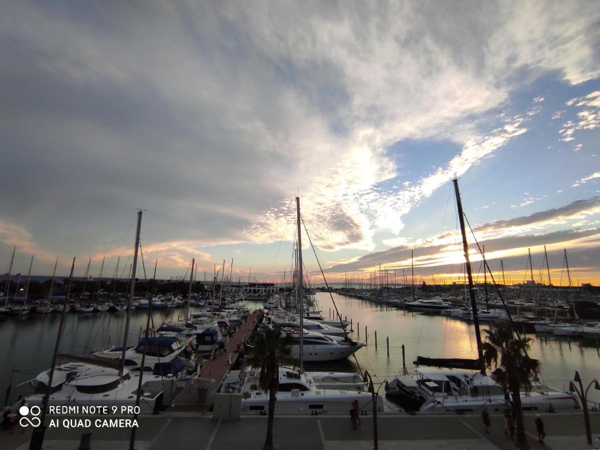 Classe 3 Etoiles - Magnifique Vue Sur Le Port - Wifi Et Clim La Grande Motte Luaran gambar