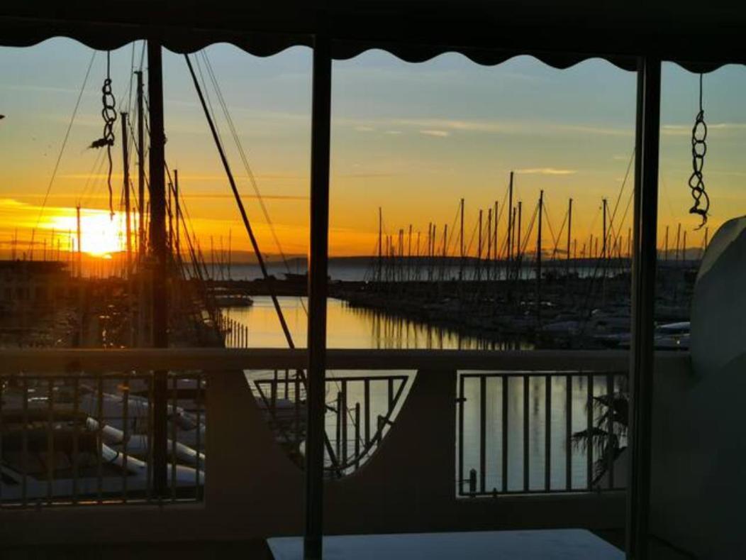 Classe 3 Etoiles - Magnifique Vue Sur Le Port - Wifi Et Clim La Grande Motte Luaran gambar
