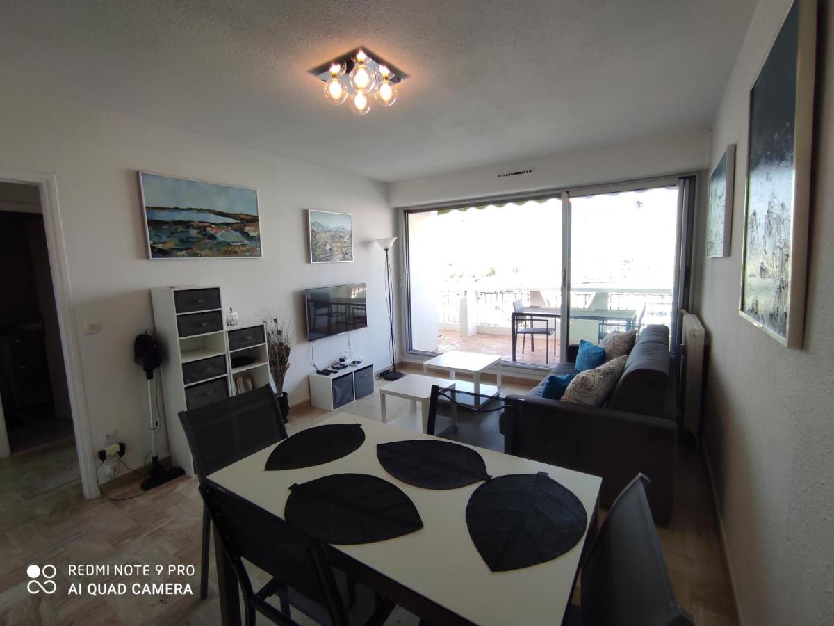Classe 3 Etoiles - Magnifique Vue Sur Le Port - Wifi Et Clim La Grande Motte Luaran gambar