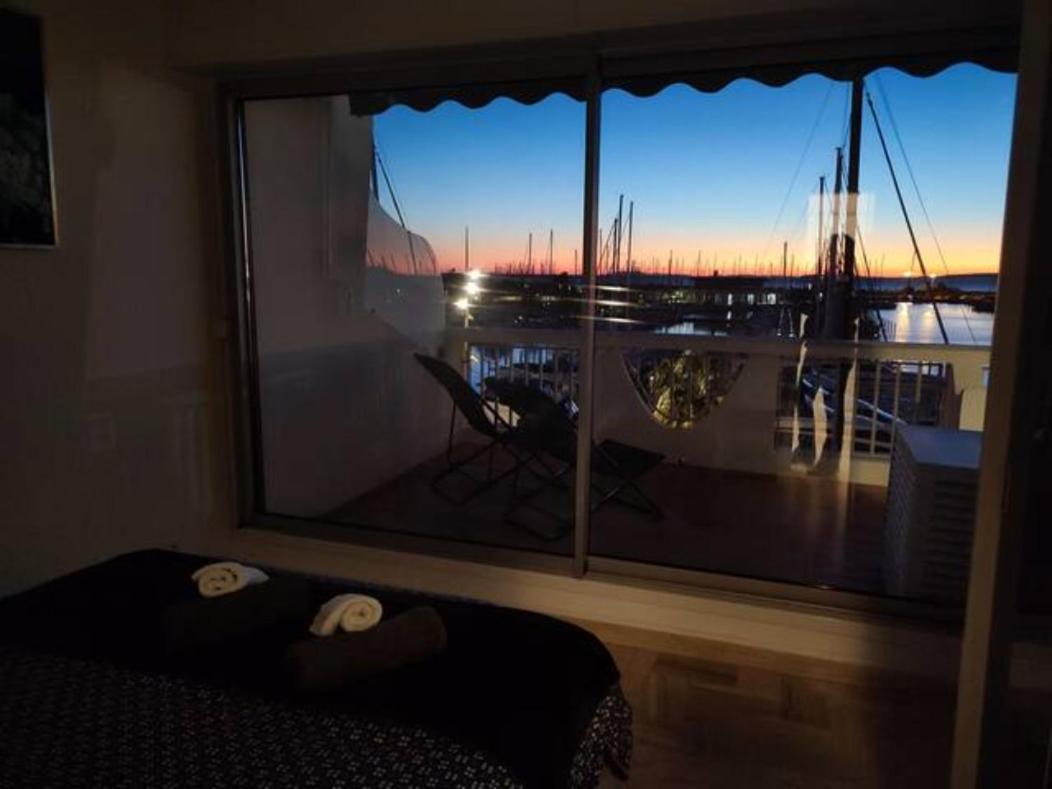 Classe 3 Etoiles - Magnifique Vue Sur Le Port - Wifi Et Clim La Grande Motte Luaran gambar